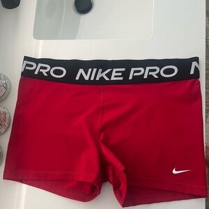 Never worn- Nike Pro 3” Shorts- XL - Red